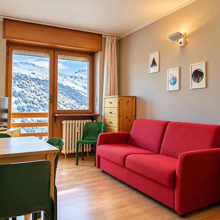 Appartement Hostdomus - Color Sestrières